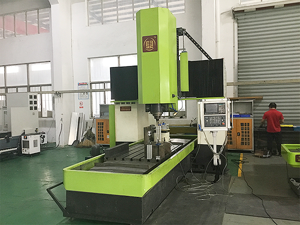 國(guó)產(chǎn)攪拌摩擦焊設(shè)備哪家好？—來(lái)科鼎鑫