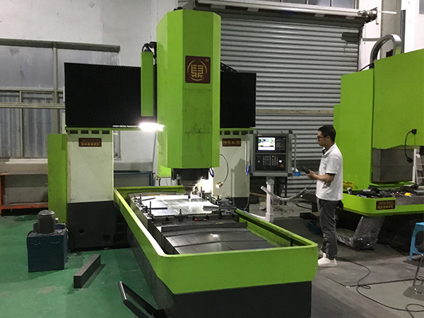 攪拌摩擦焊機(jī)多少錢一臺？